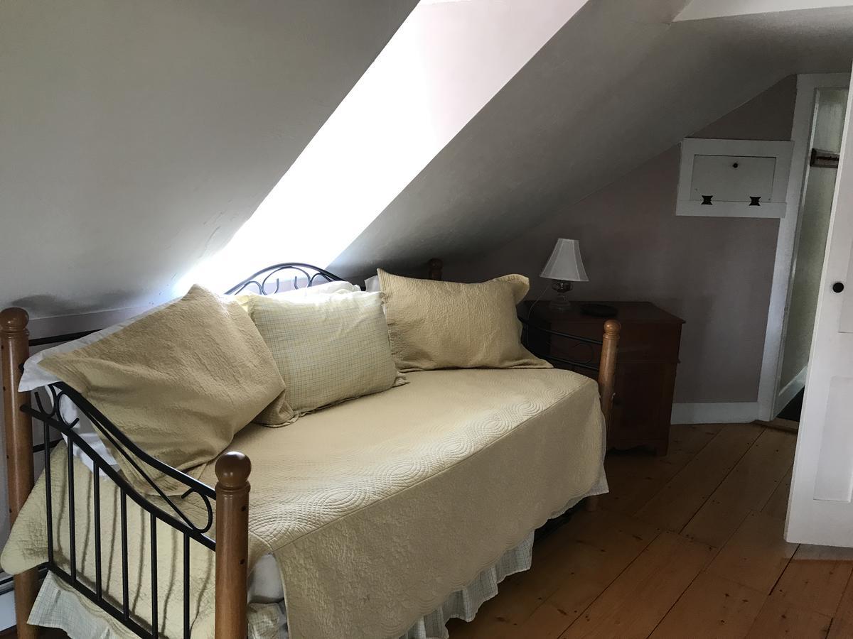 The Sunny Grange Bed & Breakfast Campton Bagian luar foto