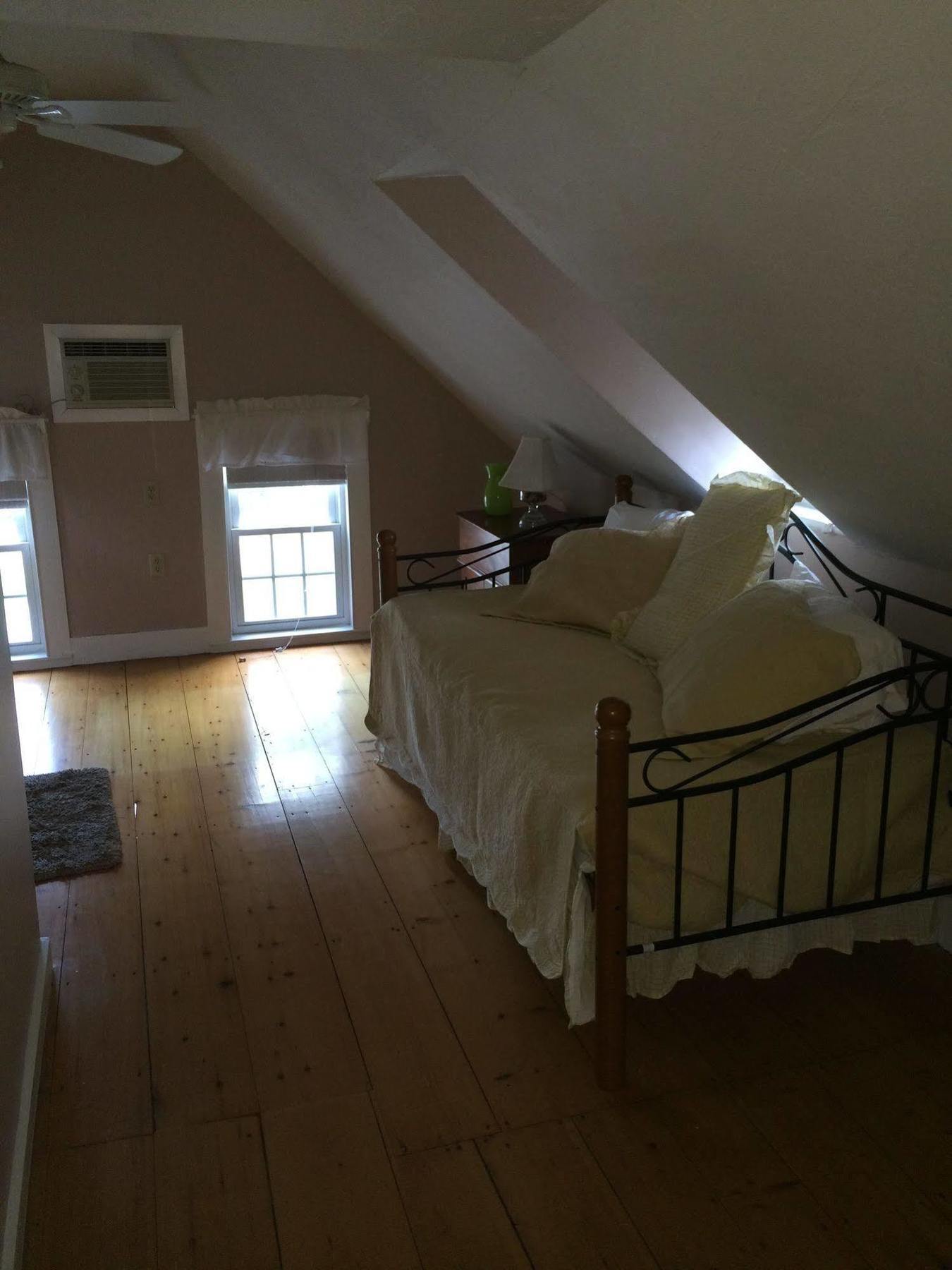 The Sunny Grange Bed & Breakfast Campton Bagian luar foto